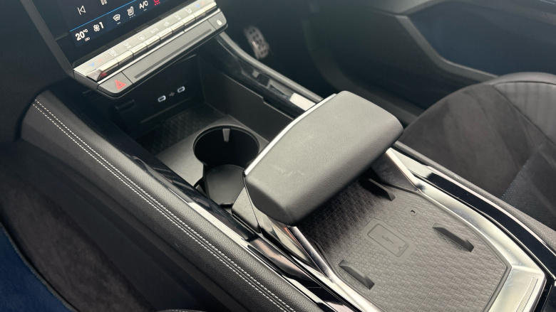 Renault Rafale E-Tech FHEV Techno Esprit Alpine 5dr Auto 4C Hybrid Estate